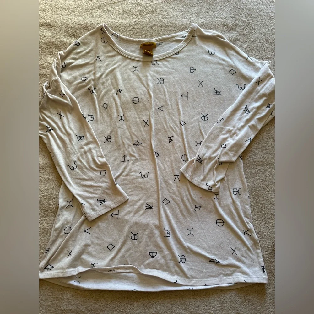 Wrangler White Long Sleeve Shirt with Black Brands Symbols - Picture 1 of 3